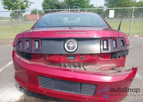 2014 Ford Mustang V6 Premium из США, поврежденный, VIN 1ZVBP8AM2E5286252